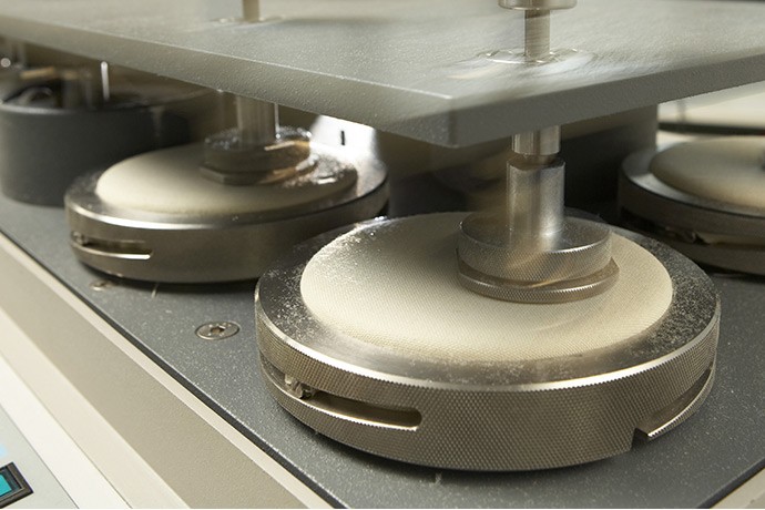 IMG_LAB_Martindale_002_690x460